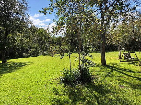 4th image of 190 Briar Meadows Dr