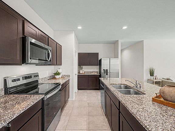 3rd image of 18574 W HACKAMORE Drive