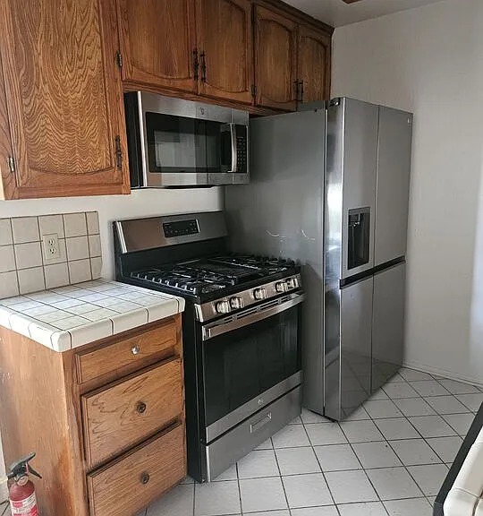 5170 N Columbus Ave #3 — Photo 13
