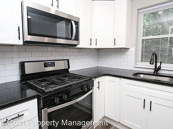 2nd image of 1322 S Hollywood St