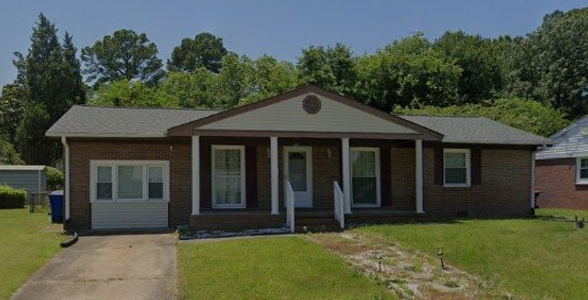 1st image of 194 Louise Dr