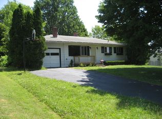 27 Hollywood Dr, Whitesboro, NY 13492