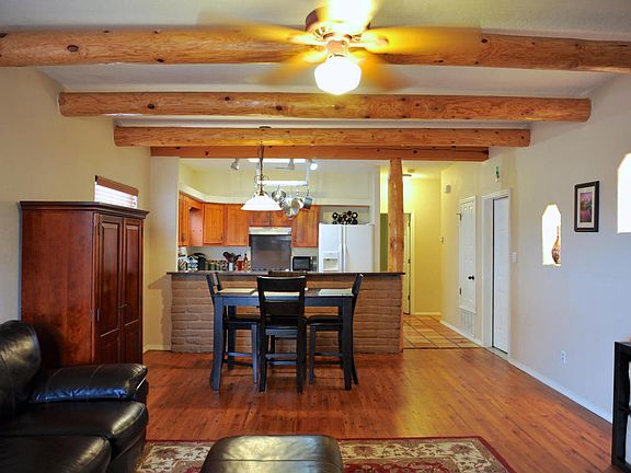 5th image of 6020 Cardigan Ct NW