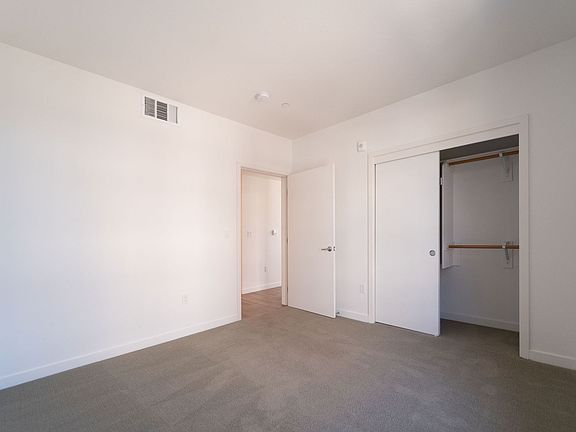 5th image of 2640 Shattuck Ave #510