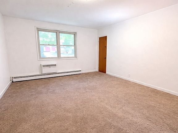 2nd image of 5559 Bartlett St APT A6