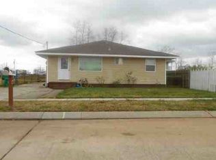 1947 Benjamin St, Arabi, LA 70032