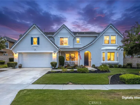 3276 Huntfield St, Corona, CA 92882