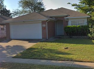 5614 Northstar Ln, Arlington, TX 76017