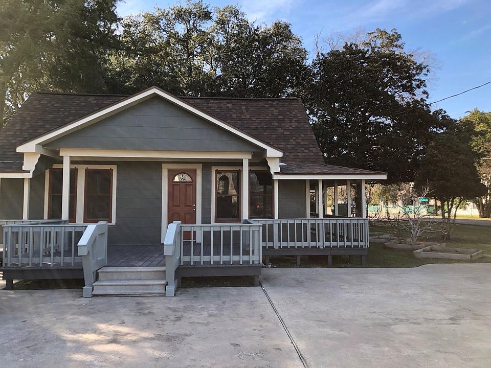 Front Exterior with Parking