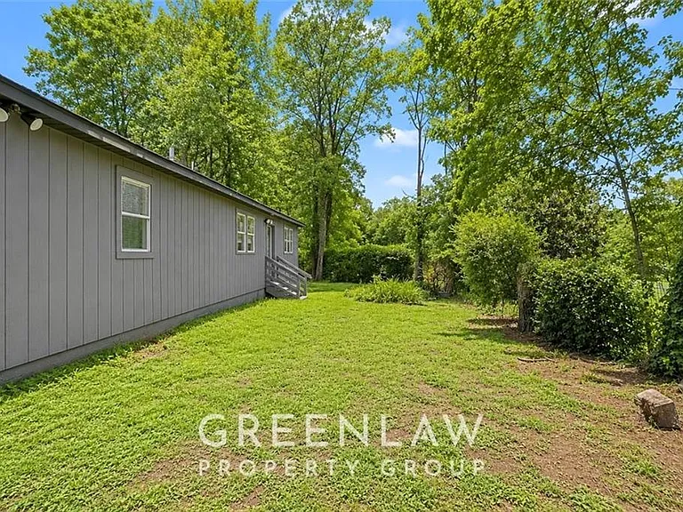 1177 Morley Ave SE — Photo 35