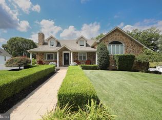 516 Moreboro Rd, Hatboro, PA 19040