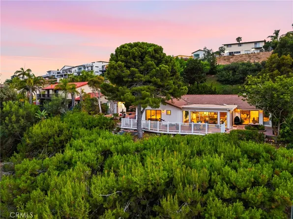 5762 Desert View Dr, La Jolla, CA 92037