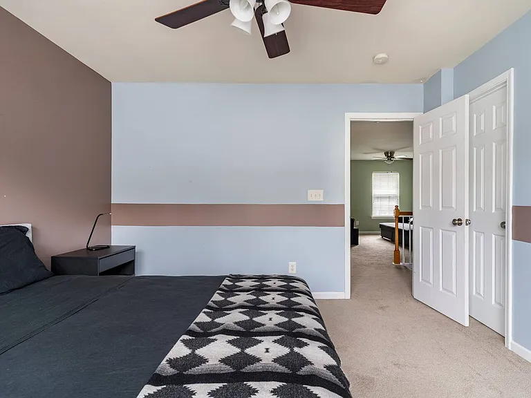 920 Little Creek Dr — Photo 10