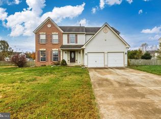 510 Coleman Dr, Clayton, NJ 08312