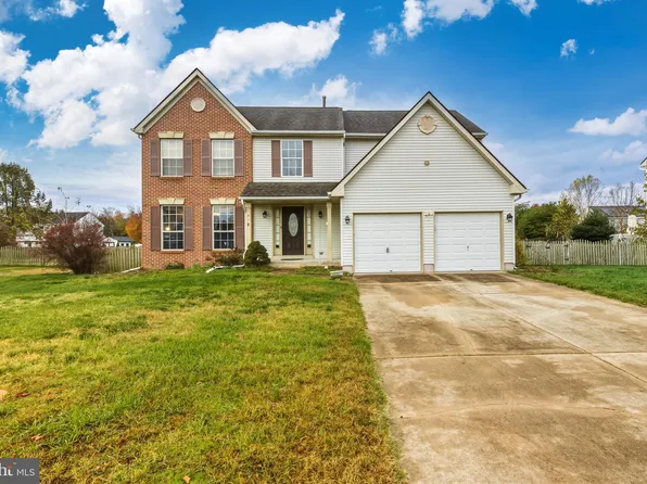 510 Coleman Dr, Clayton, NJ 08312