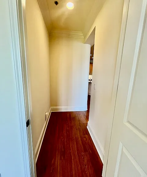 10305 Almayo Ave #301 — Photo 22