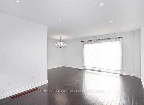 5th image of 83 Skegby Rd