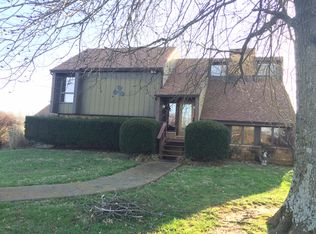 3630 Meadow Dr, Hopkinsville, KY 42240