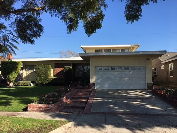 2nd image of 3344 Petaluma Ave