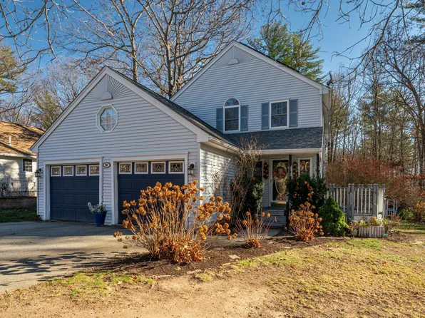 32 Trent Road, Hooksett, NH 03106