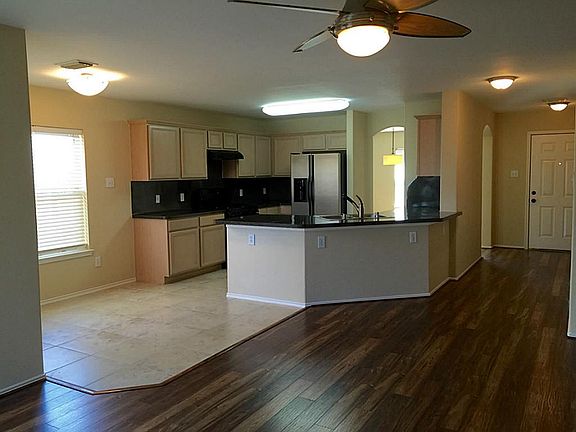 2nd image of 18110 Crestglen Ct