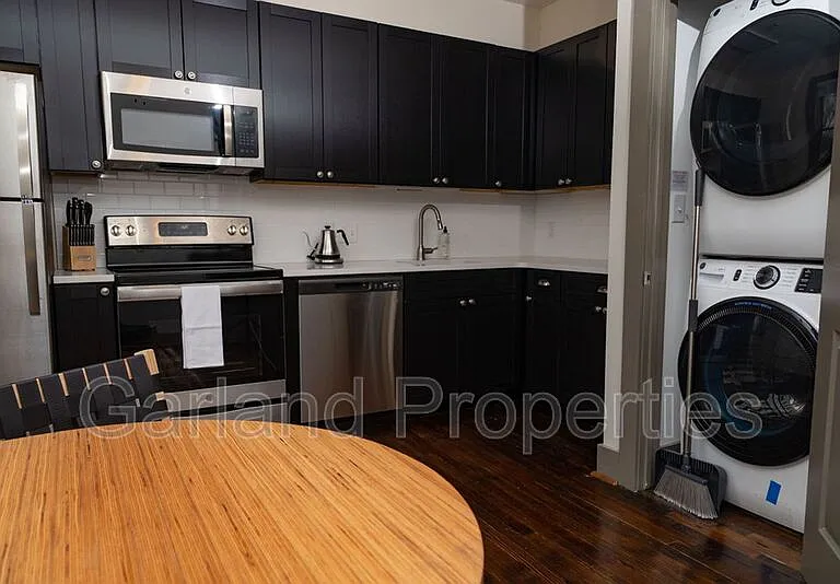 829 Salem Ave SW #3 — Photo 9
