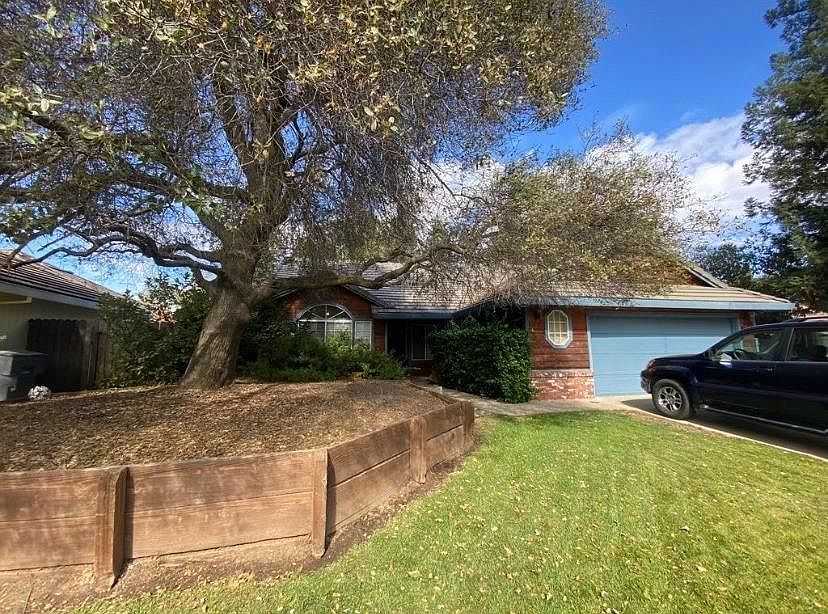 1st image of 6141 Smoke Wood Ct