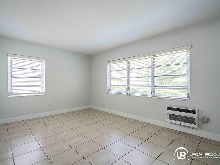 8300 Abbott Ave #18 — Photo 15
