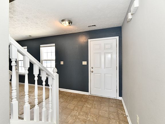 5th image of 126 Hilltop Farms Blvd
