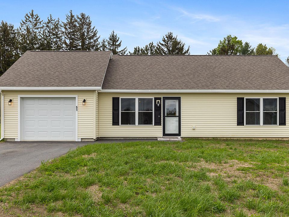 1st image of 51 Stearns Farm Road