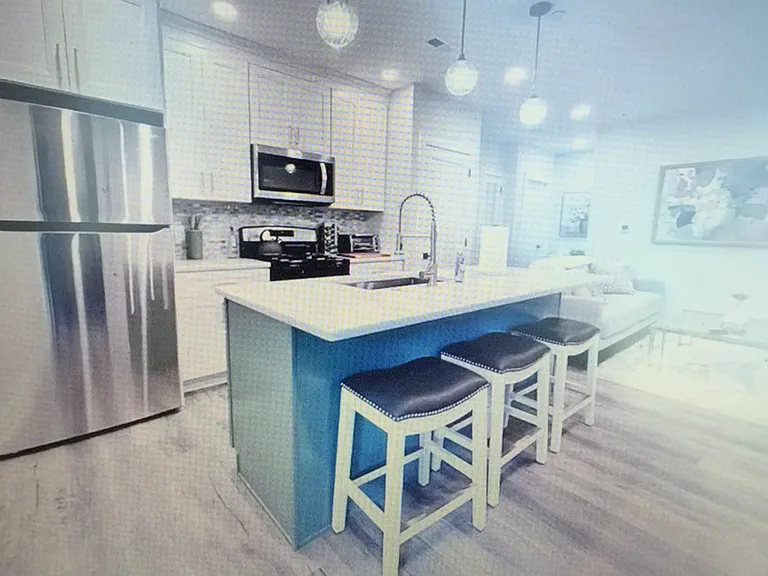 415 E Jasper St #2 — Photo 1
