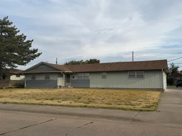 619 E 6th St, Hays, KS 67601