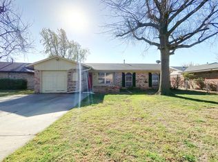 1915 S Jensen Ave, El Reno, OK 73036