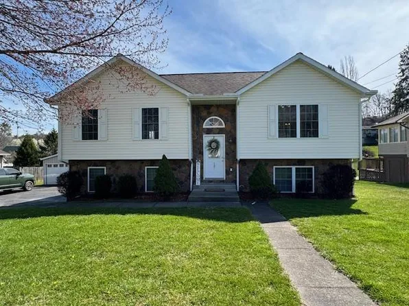 103 Dean St, Beckley, WV 25801