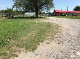 E Pine St, Tulsa, OK 74116
