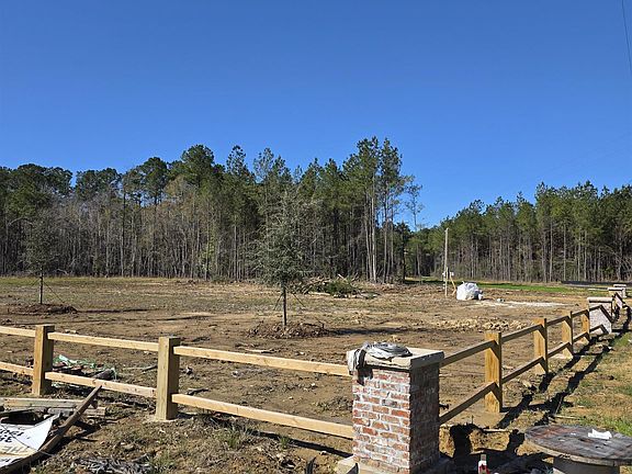 3rd image of 19061 State Highway 444