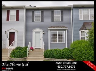 1440 Charleston Ct, Geneva, IL 60134