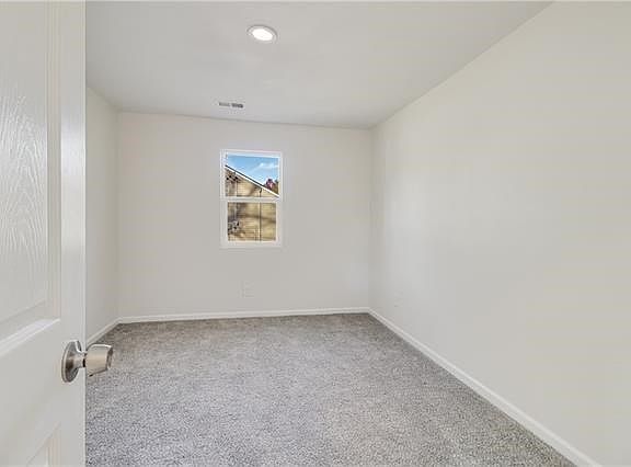 5th image of 13012 E 99th St