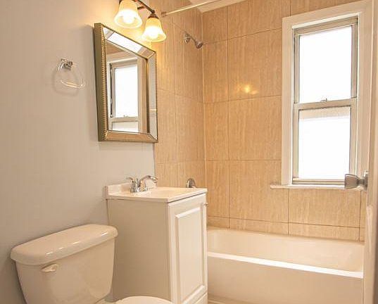 4th image of 8327 Kingston Ave #2