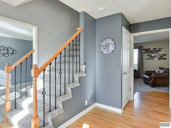 5th image of 2531 N 167th St