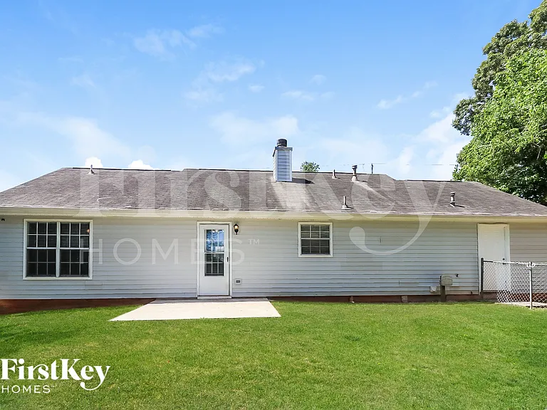 3818 Clarendon Pl — Photo 14
