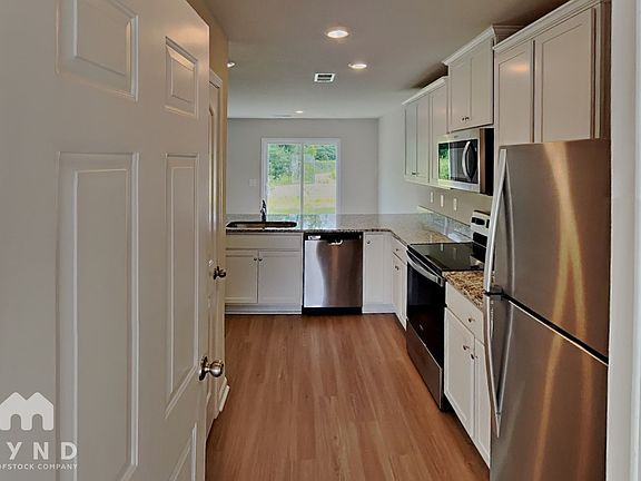 4th image of 7124 Galway City St