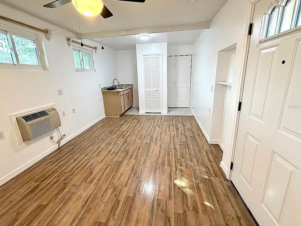 2nd image of 6322 Lake Underhill Rd