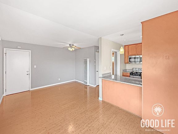 3rd image of 3504-3510 Wilshire Ter