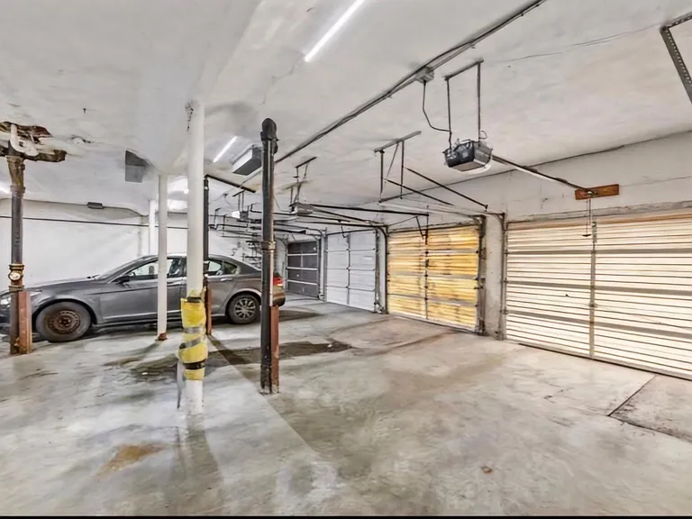 10316 Forest Brook Ln #A — Photo 5