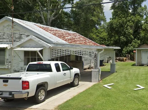 320 Olivier St, Saint Martinville, LA 70582