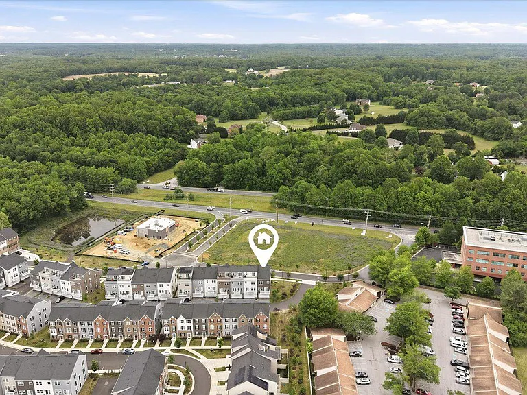 1550 Adamson Way — Photo 47
