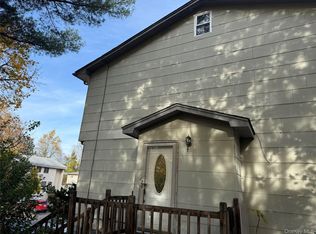 49 Phyllis Dr, Pomona, NY 10970