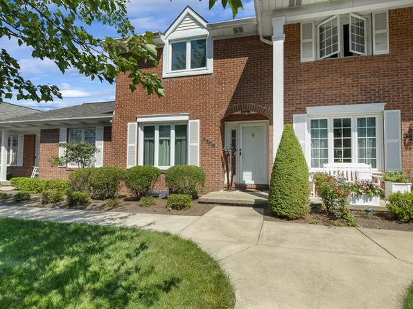 3209 Georgian Ct, Erie, PA 16506