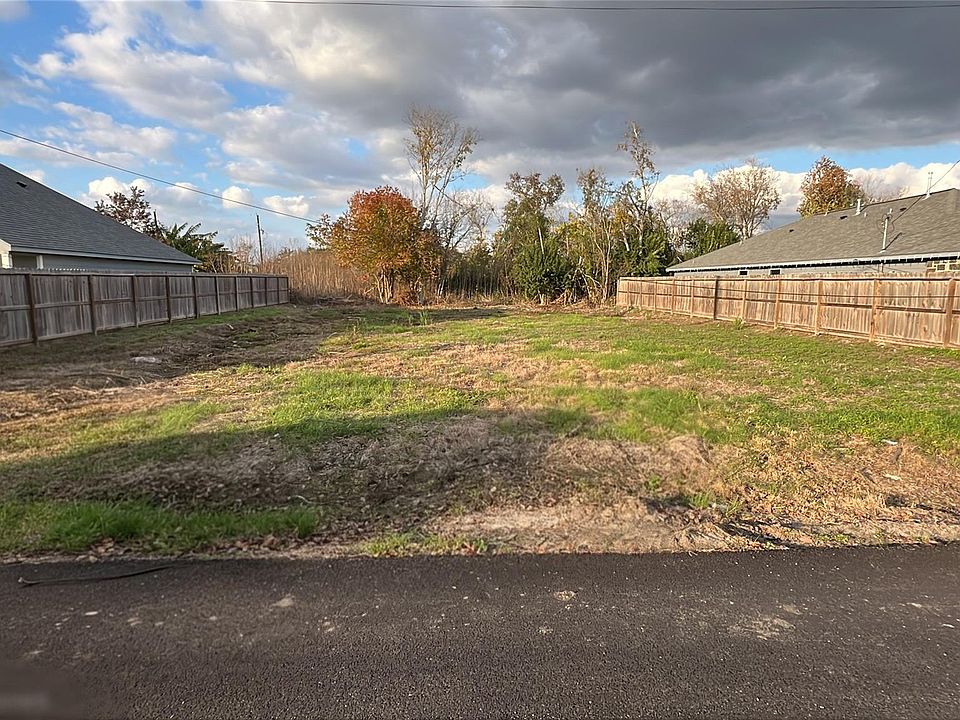 1st image of 9825 Signet St